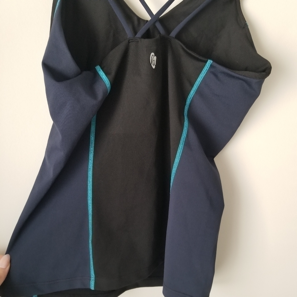 Ellie Workout Tank Black/Navy Activewear in Size M - Picture 4 of 12